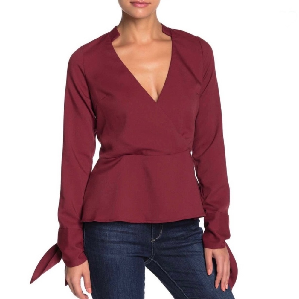 Line & Dot Surplice Faux Wrap Holiday Top Size Small Red NWT Sample